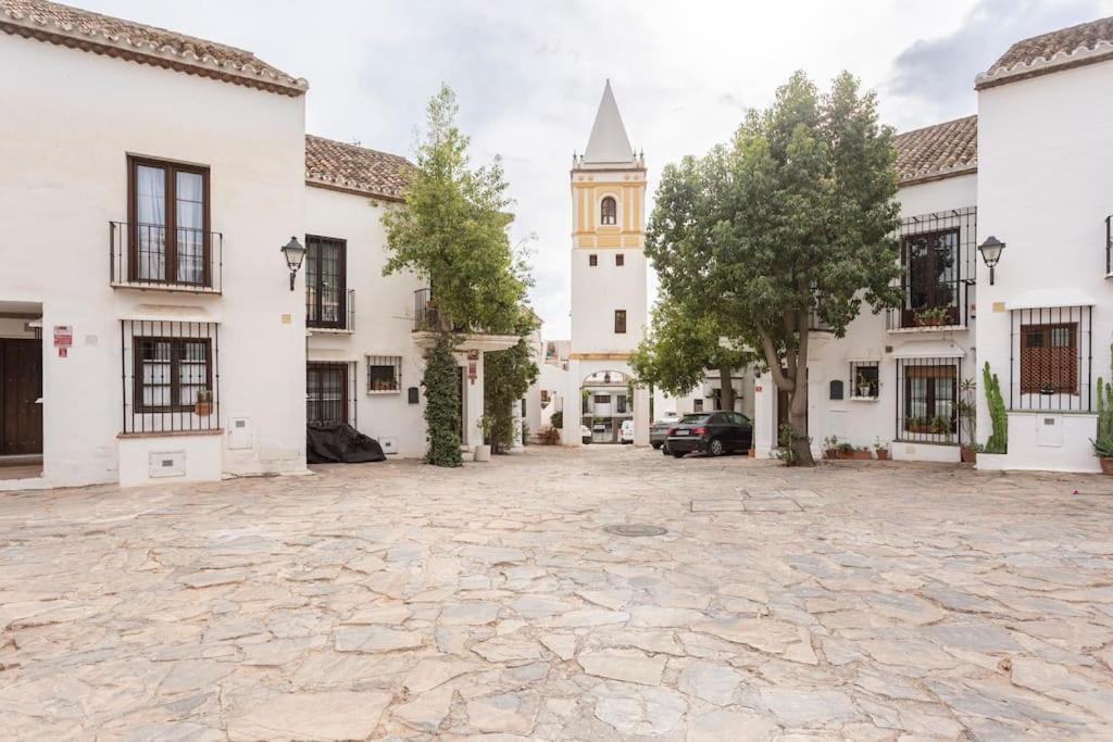 Stylish Spanish 3 Bd Townhouse On The Golden Mile Marbella Bagian luar foto